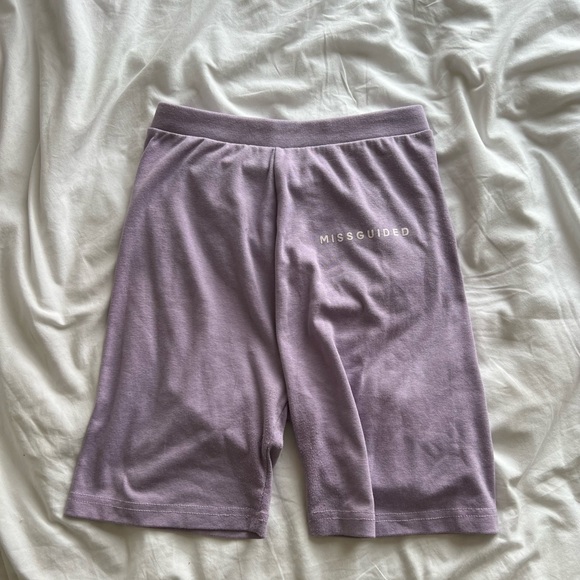 missguided t shirt & shorts set in purple (lilac) - Picture 2 of 4